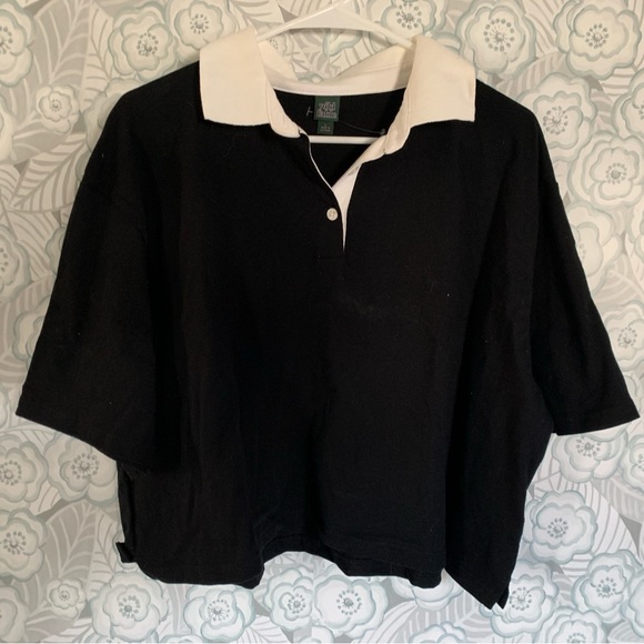 wild fable Tops - Wild fable woman’s size large crop top